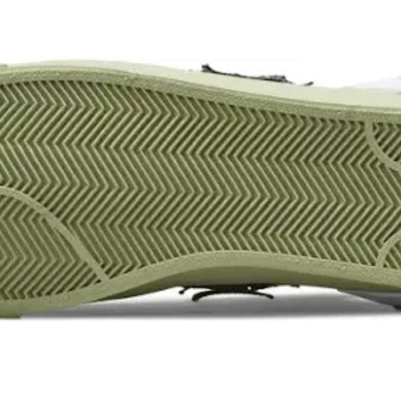 MEN NIKE SNEAKERS… - Picture 7 of 7